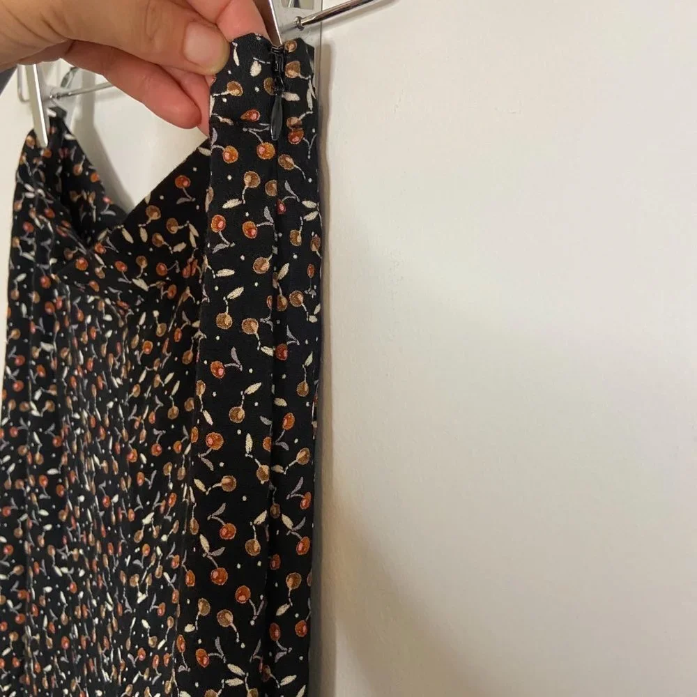 Free People Black Easy Peasy Cherry Crepe Wide Leg-sz 4 - Picture 7 of 8